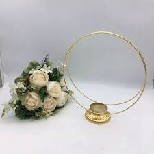 ستاند حديد ذهبي اكلاريك دائري